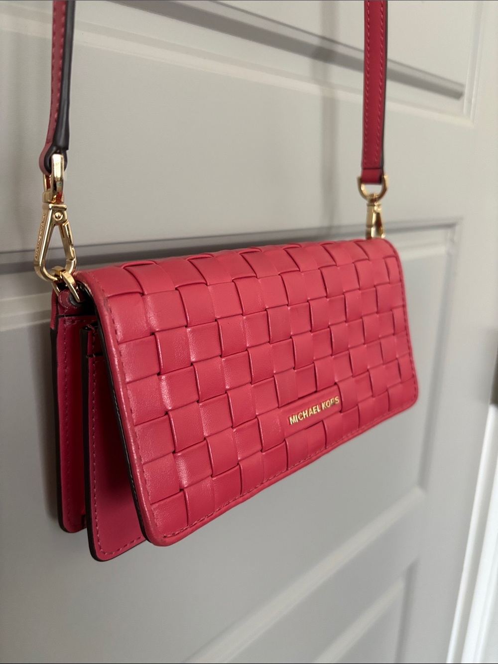 Michael Kors Pink Convertible Crossbody Wallet - Picture 8 of 8
